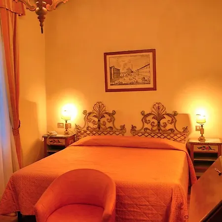 Hotel Villa Le Rondini-2